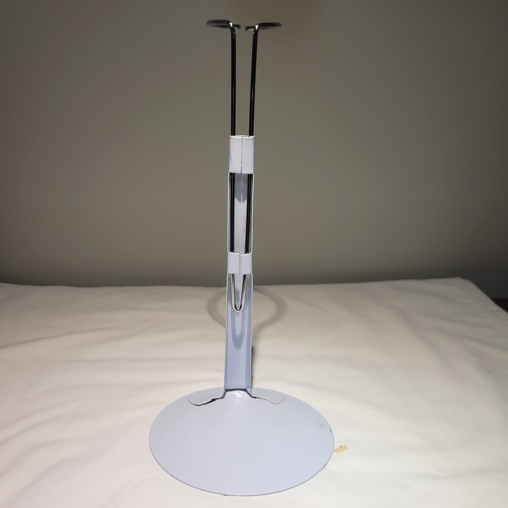 10 Inch Doll Stand