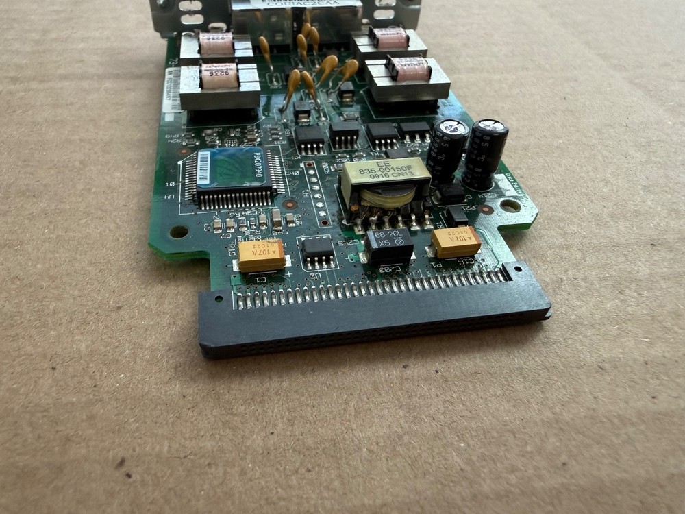 Cisco Systems VIC2-2E/M voice interface card 73-8219-06 A0