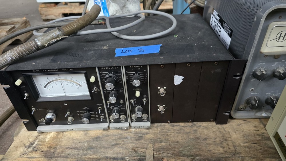 Ithaco Phase-Lock Amplifier Model 353