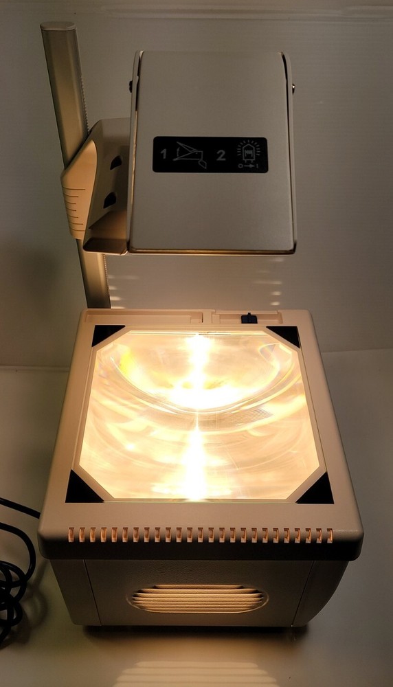 Elmo HP-L1102 Overhead Transparency Projector New !!!!