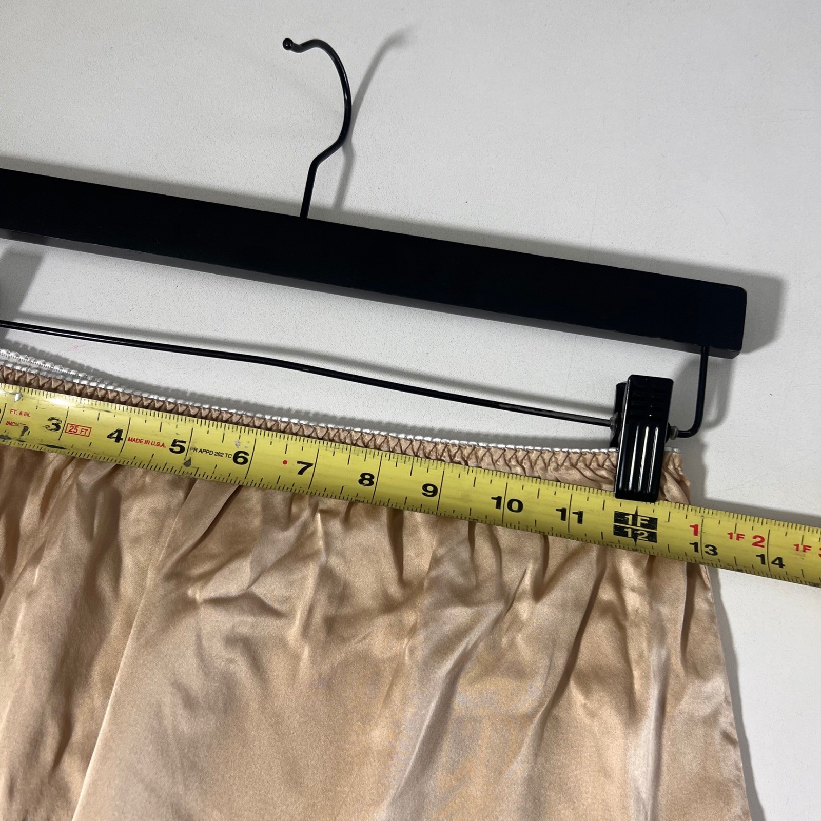 WinterSilks Slip Skirt Womens S Champagne 100% Silk Lace Trim Luxurious Fairy