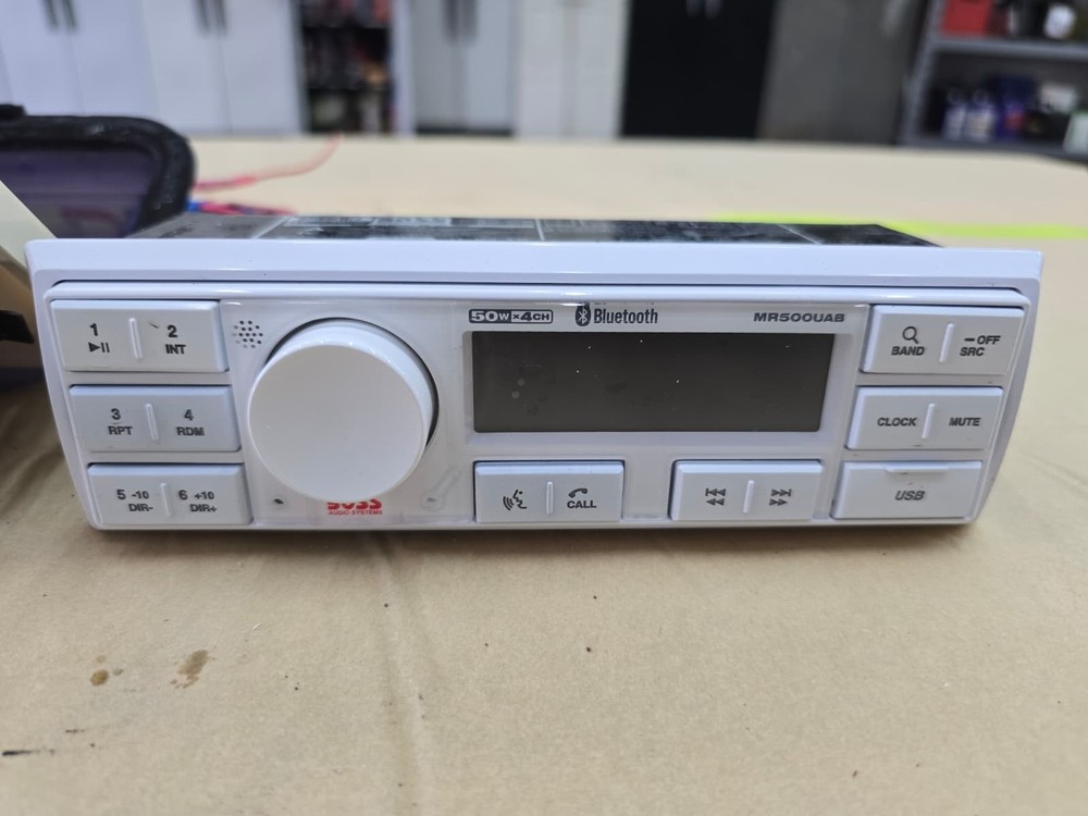 boss marine bluetooth stereo system with cover