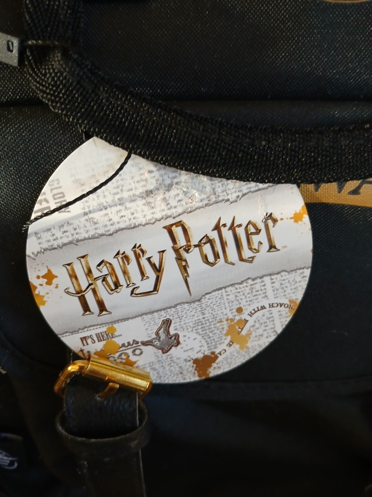 Harry Potter Gift Bundle, Bath collection set, Box, Makeup, Backpack.