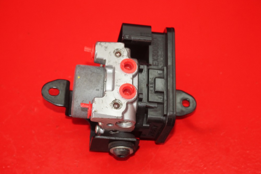 14 2014 KAWASAKI NINJA 300 ABS ABS PUMP UNIT MODULE