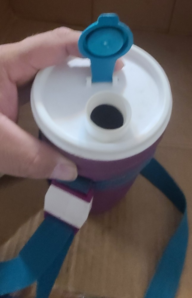 vintage tupperware lidded cup with carrying strap