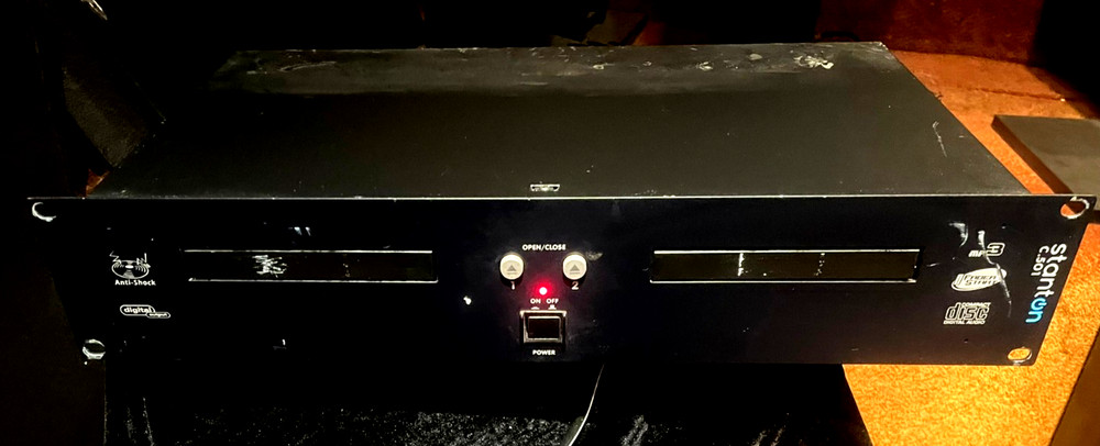 Stanton C.501 Dual Rackmount CD/MP3 player Pre-Owned