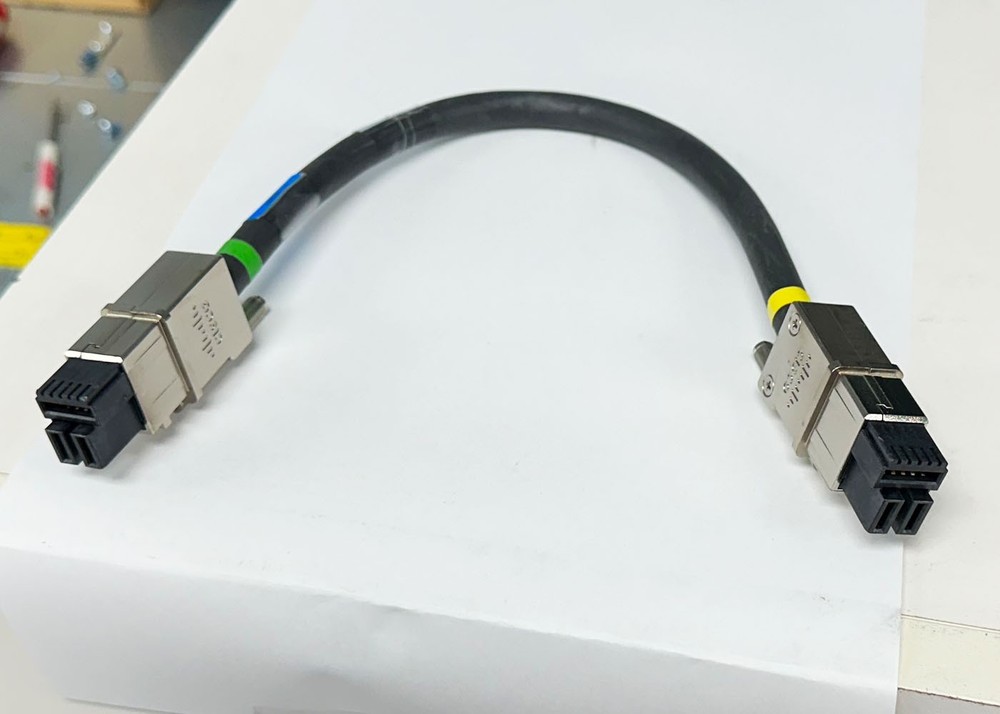 Cisco CAB-SPWR-30CM CAT3750X 30cm StackPower Cable