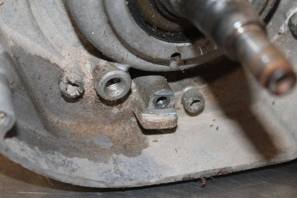 1974 Yamaha TY250 ENGINE MOTOR BOTTOM 7SM2106