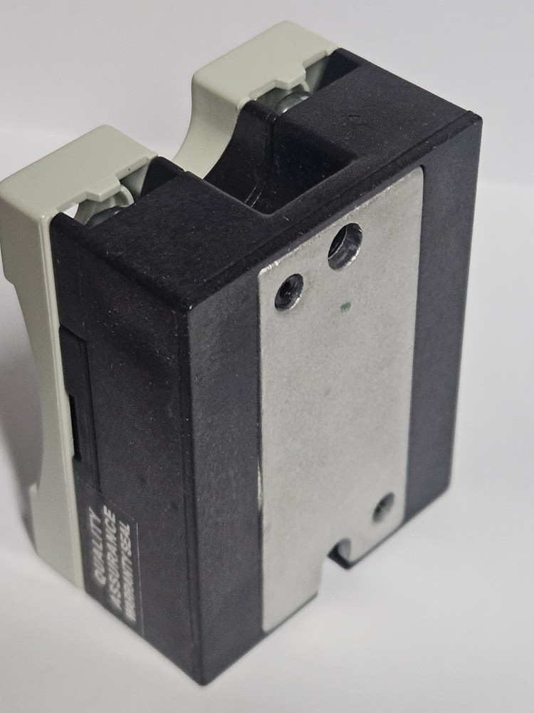 Solid State Relay RM1A48D25 Carlo Gavazzi 480V AC, 4-32V...
