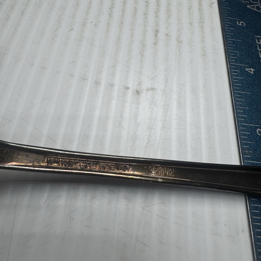 Avalon Cabin Cold Meat Serving Fork Silverplated Rogers flatware circa 1940 VTG