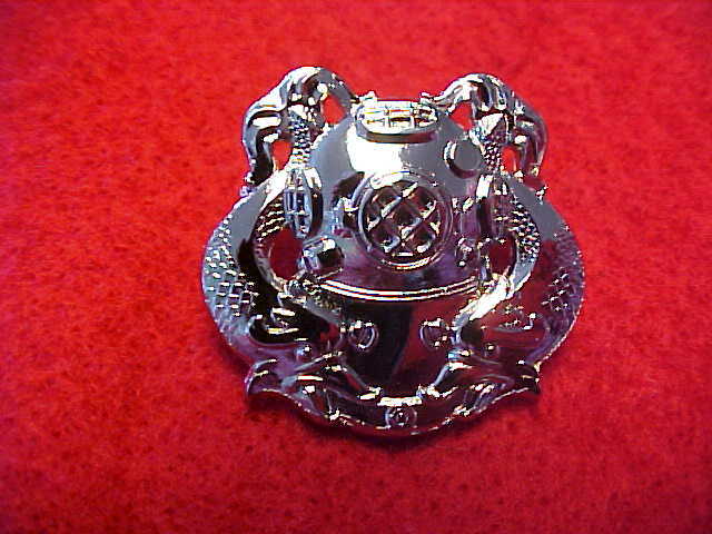 US Navy - First Class Diver - Breast Insignia - Mirror Finish