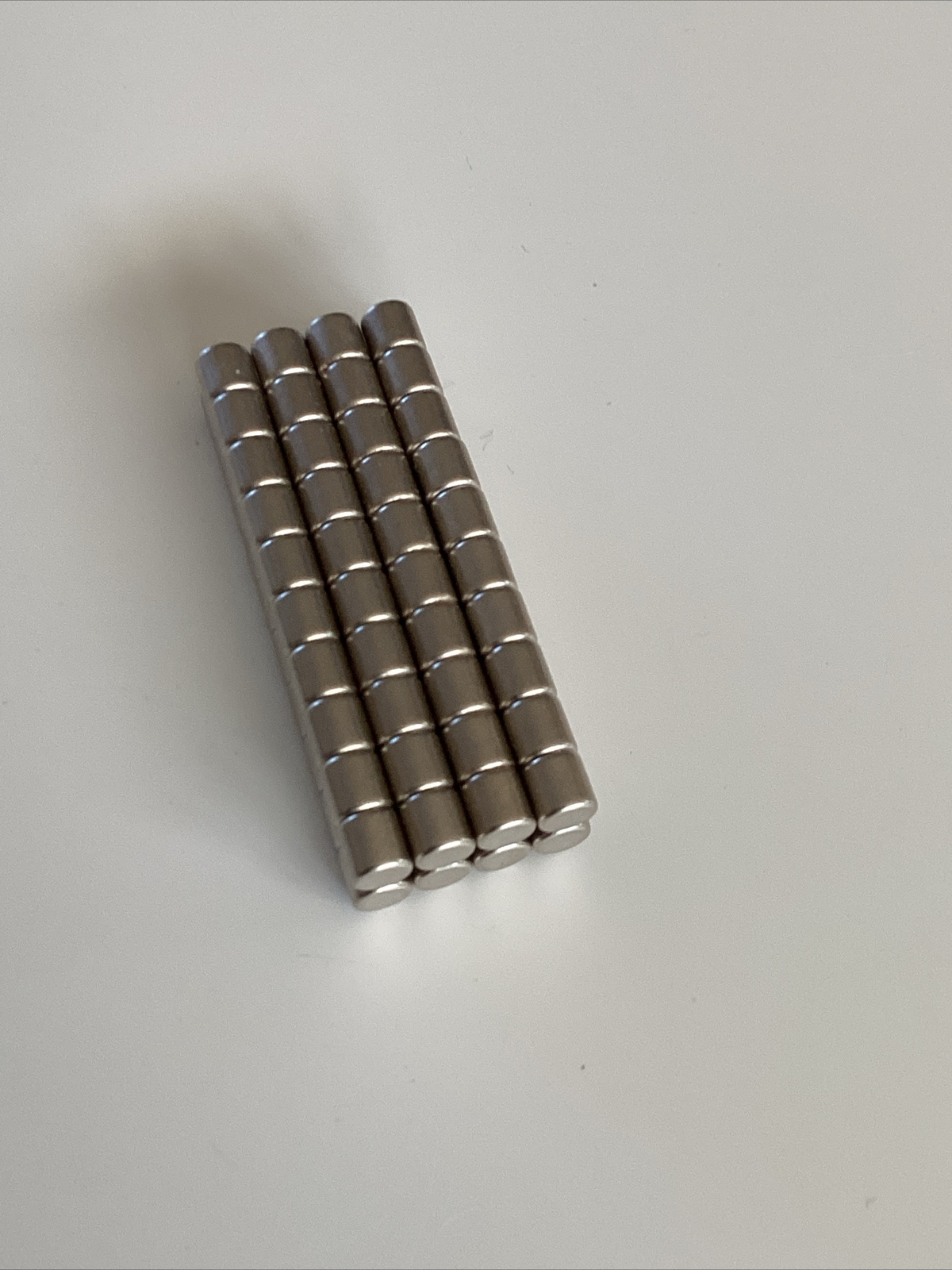 100 Pcs. Of Super Strong N52 Rare Earth Round Neodymium Magnets 3/16 X 3/16