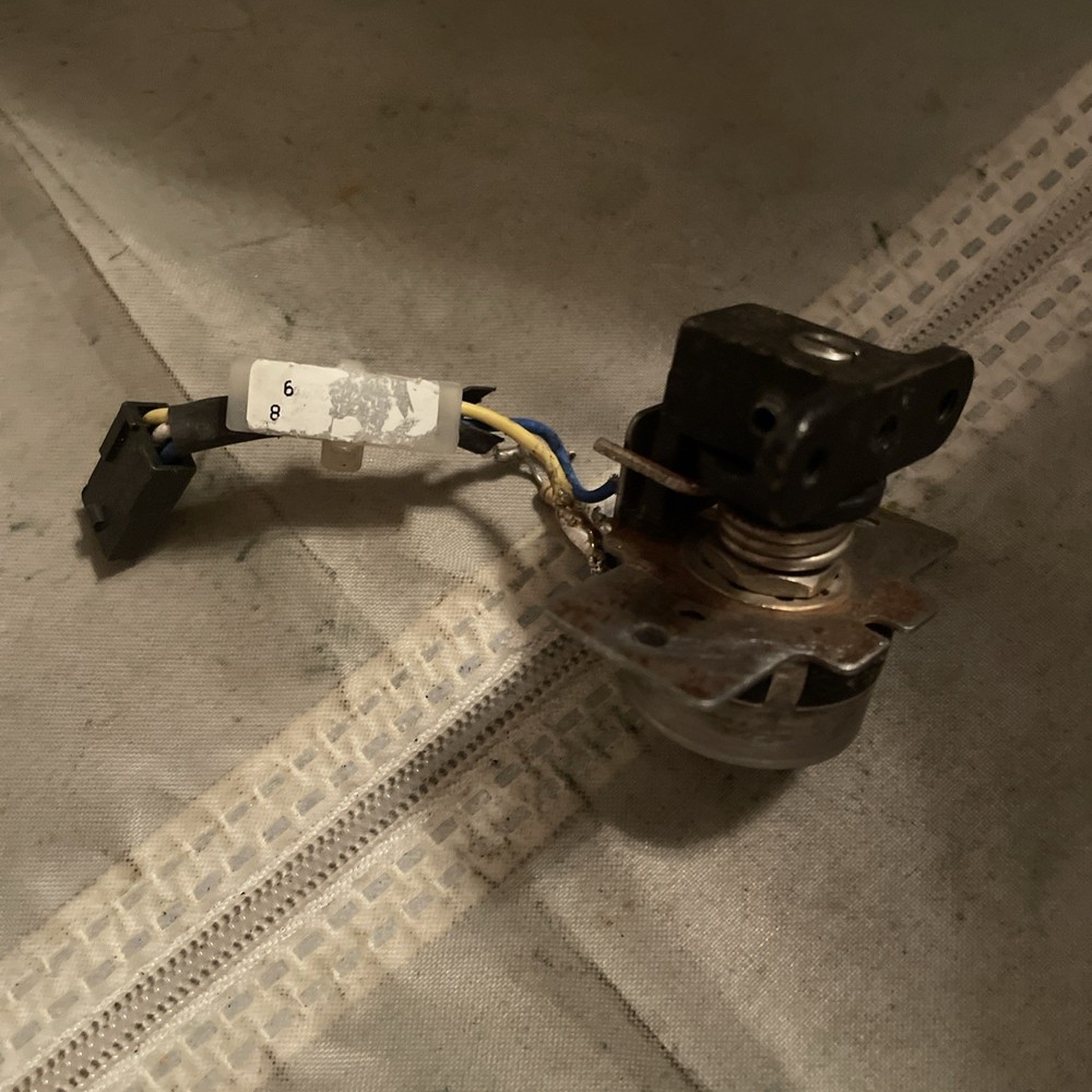 Throttle Potentiometer For A Pride Mobility Scooter IN20