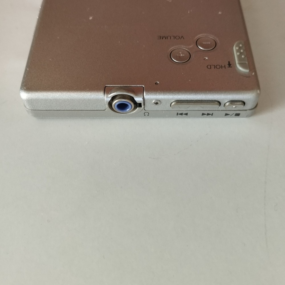 Panasonic MD Player Mini Disc Model SJ-MJ88 Silver Working No Battery