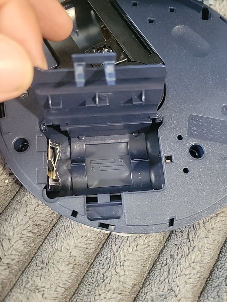 Panasonic SL-MP73J MP3. Portable CD Player