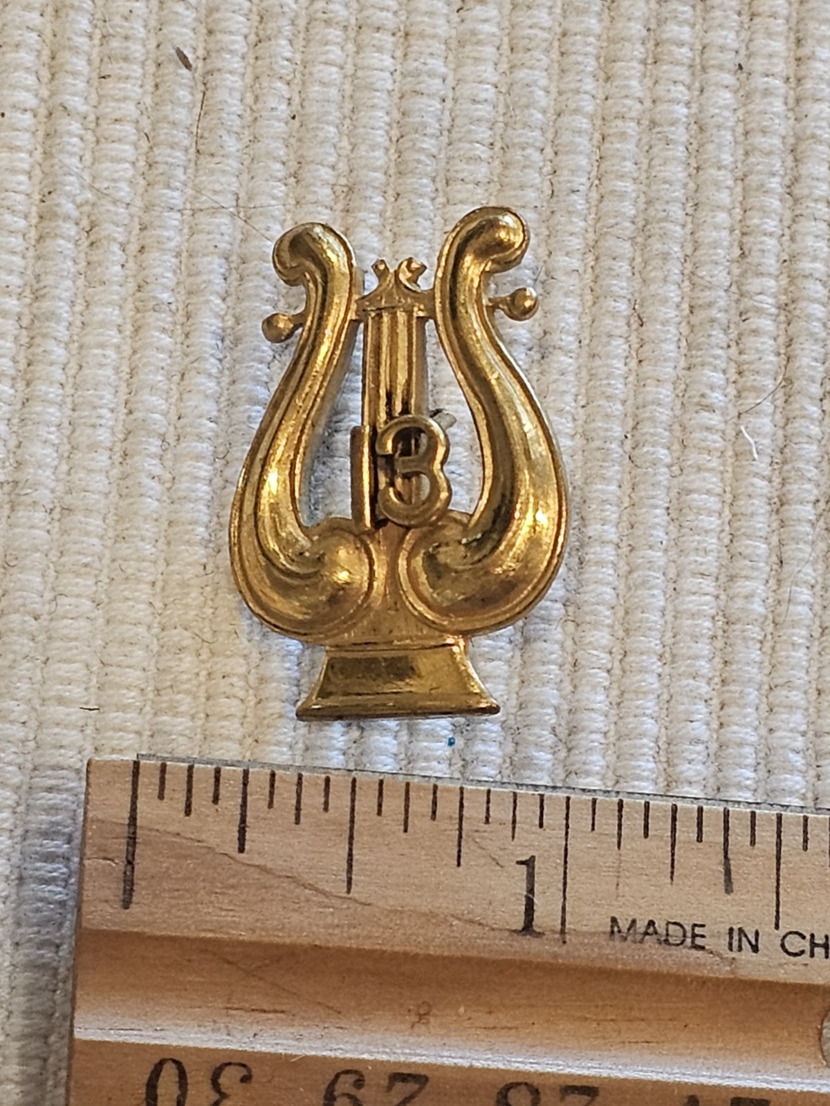 WWI US Army 13th Infantry Regiment Musician Prong Back Badge L@@K!!!