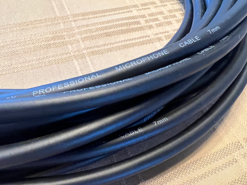 PROFESSIONAL MICROPHONE AUDIO CABLE BLACK - 50ft BULK