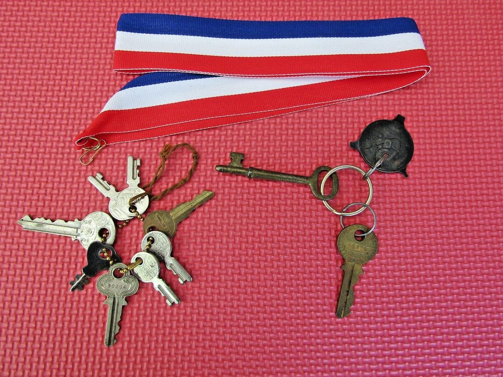 antique key set & colt revolver tool