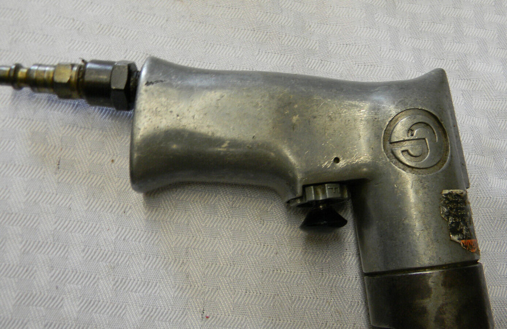 CHICAGO PNEUMATIC REVERSIBLE AIR DRILL #CP789