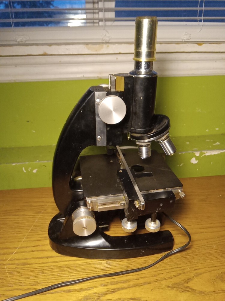 Bausch & Lomb Microscope W/Case & Extras!