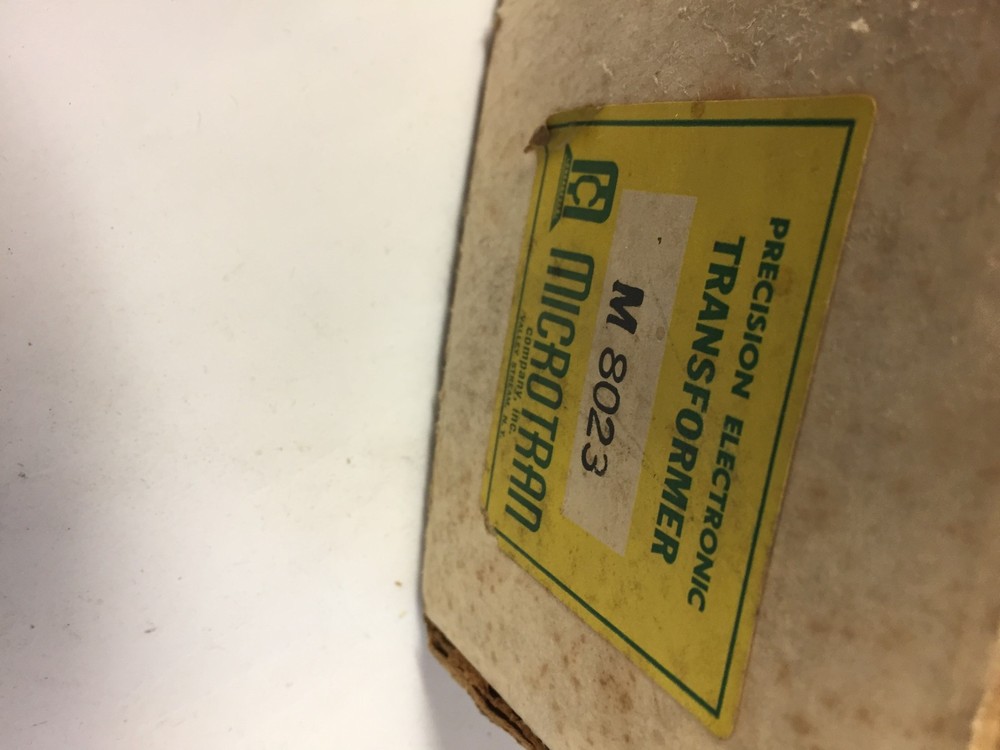 M8023  MICROTRAN TRANSFORMER NOS