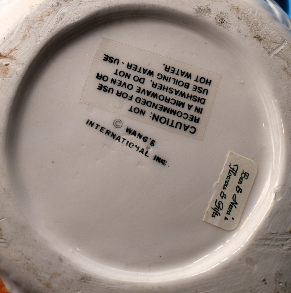 Wang's International Vegetable Teapot