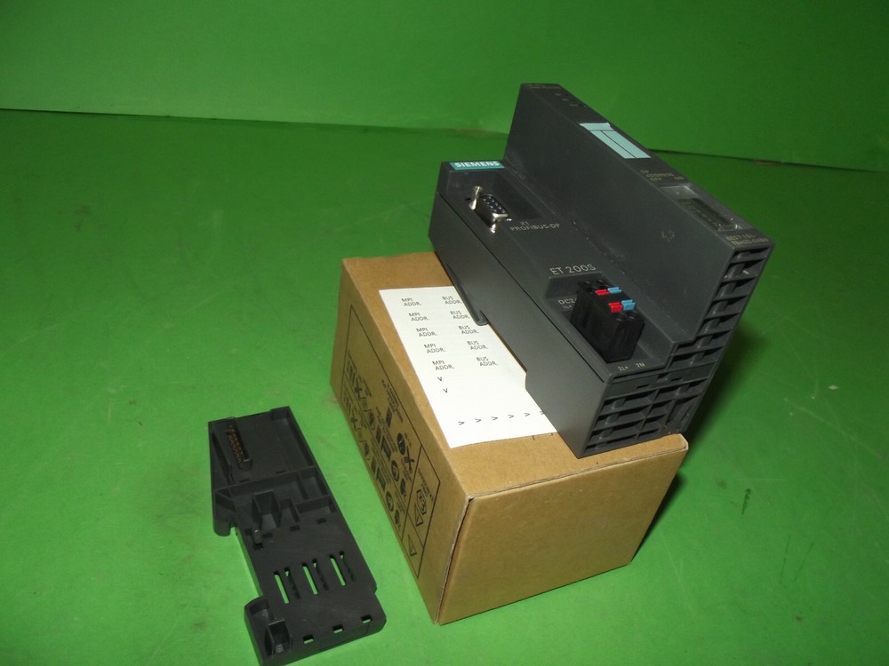 SIEMENS SIMATIC ET 200S 6ES7 151-1BA02-0AB0 Interface Module