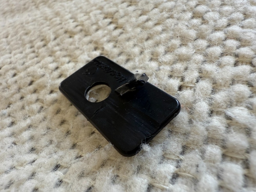 Hoyt Easton Plastic Flipper Rest