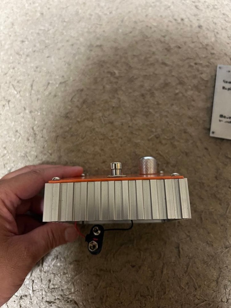 Dan Armstrong Orange Squeezer Compressor