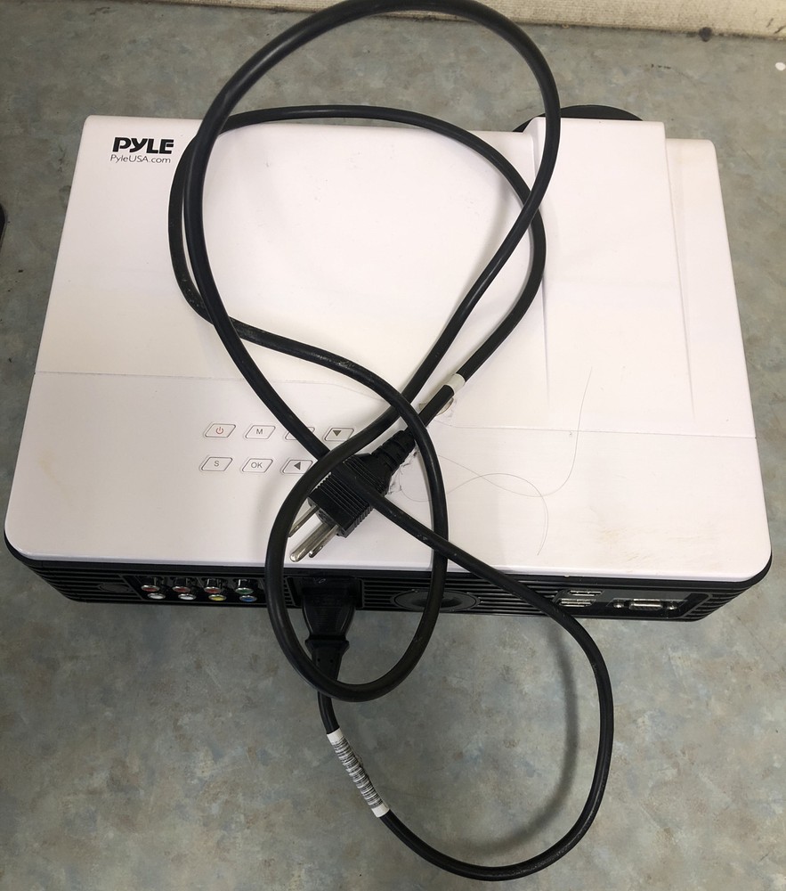 Pyle PRJD903 Digital Multimedia LCD Projector HD 1080p HDMI USB