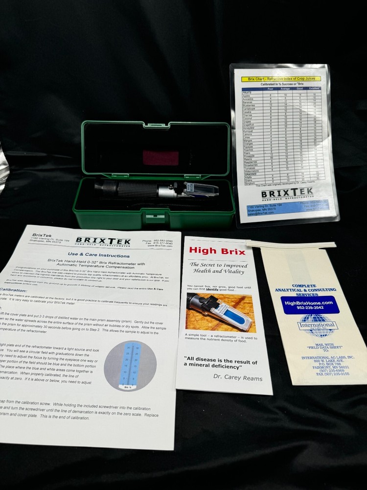 BrixTek Hand-Held 0-32% Refractometer with Automatic Temperature Compensation
