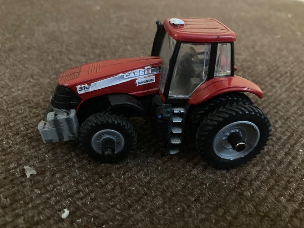 164 scale case RH Magnum 310 custom