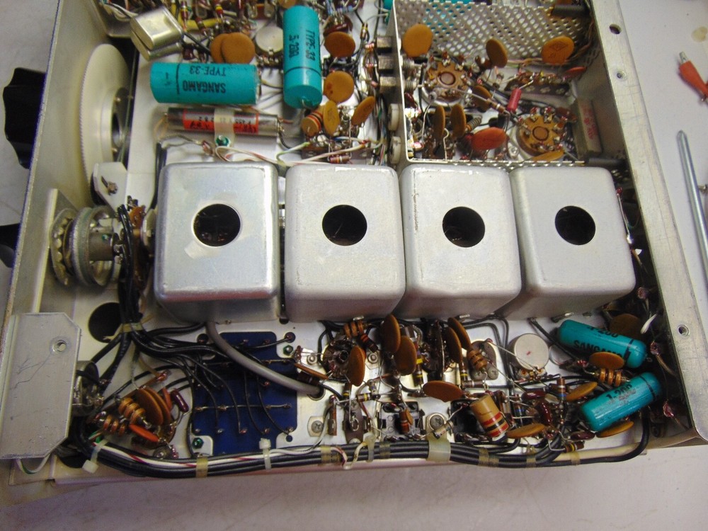 Collins 32S-1 Ham Radio Transmitter with Manual