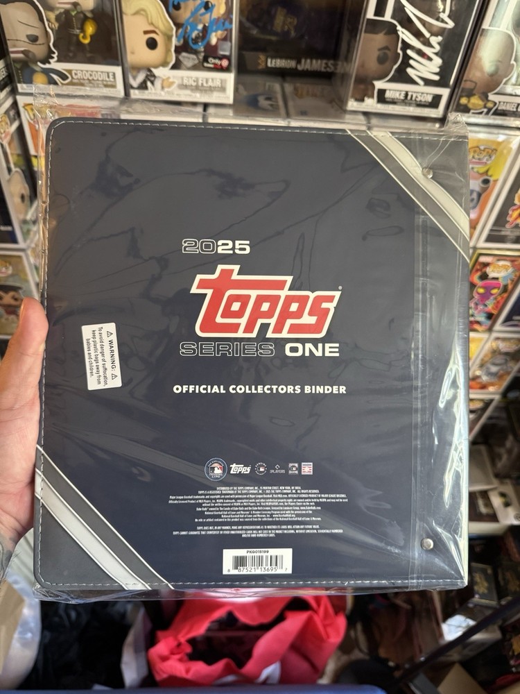 2025 Topps Series 1 Binder