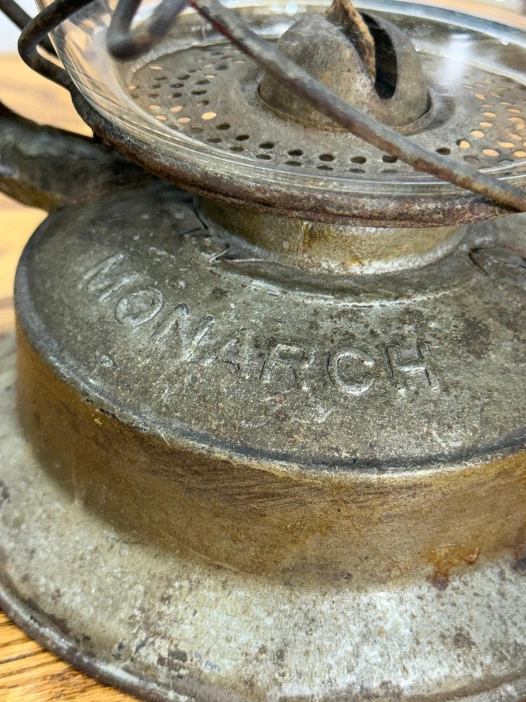 Dietz Monarch Lantern