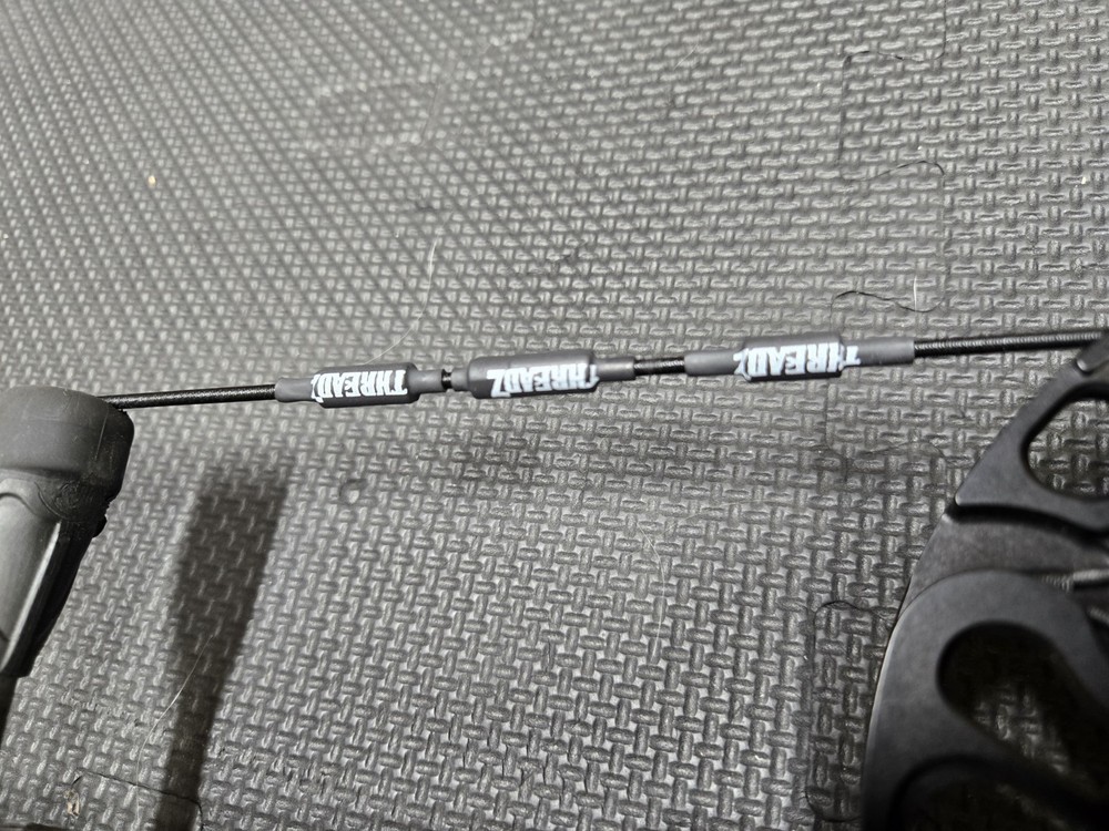 Mathews Phase 4 29 w THREADZ Strings And Cables