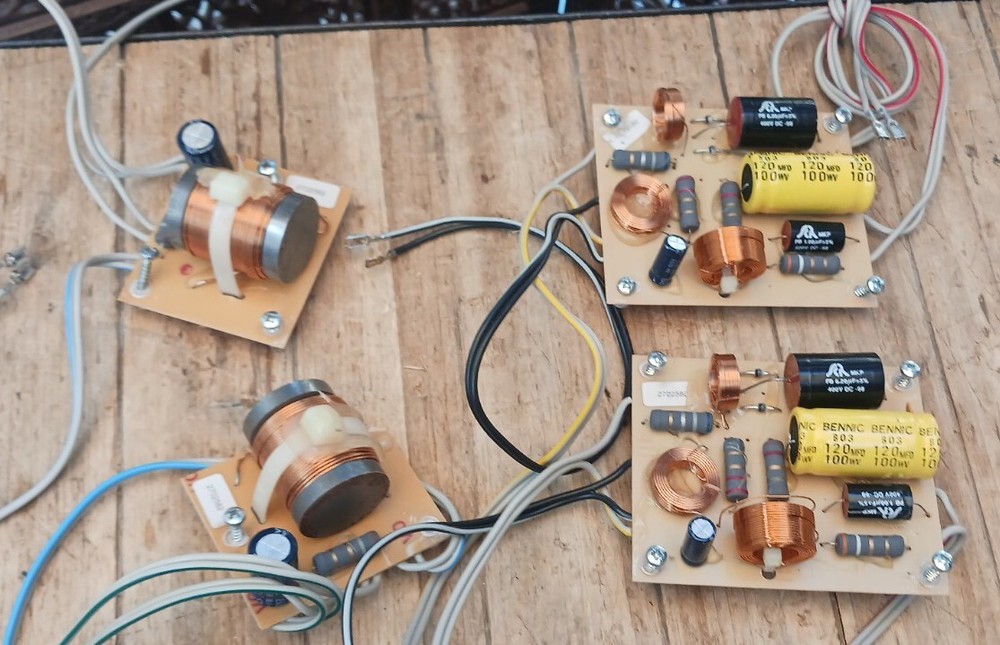 Infinity DELTA 50 CROSSOVERS PAIR VINTAGE