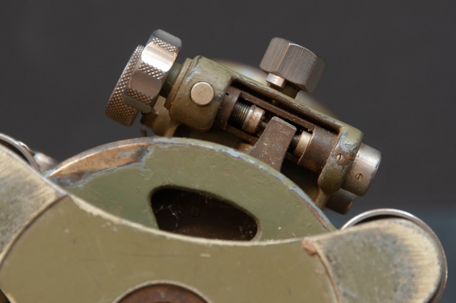 Wild Heerbrugg Theodolite & Case Switzerland No. 42243 Odd Variant. Video.