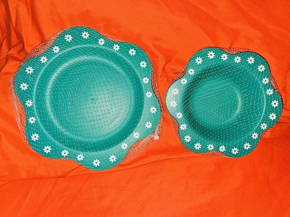 Green Spring Plastic Outdoor Dishes