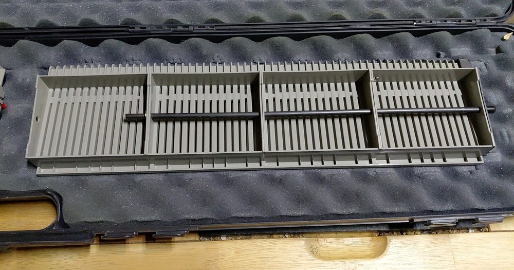 Bond Knit Smart Knitting Machine parts with cases