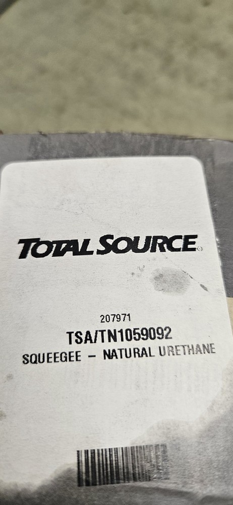 Total Source TSA/TN1059092 Squeegee