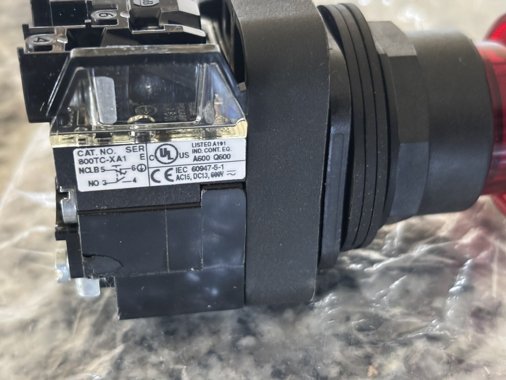 800H-FRXTS00X, Allen-Bradley, Push Button, 2-position, Push-Pull Device,4,4X,13