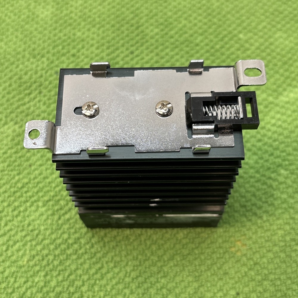 Crydom CMRD4845 Solid State Relay 45A 480VAC CMR48