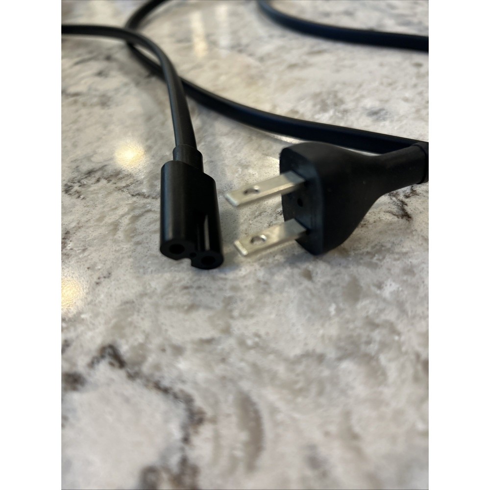 Panasonic PT-LC76U, LCD Projector, Tested, see Video with cords