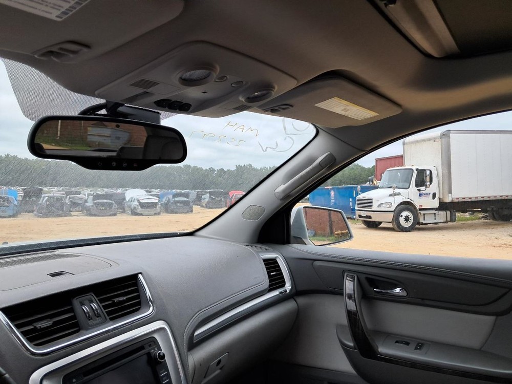 ACADIA 2015 Glove Box 4758491