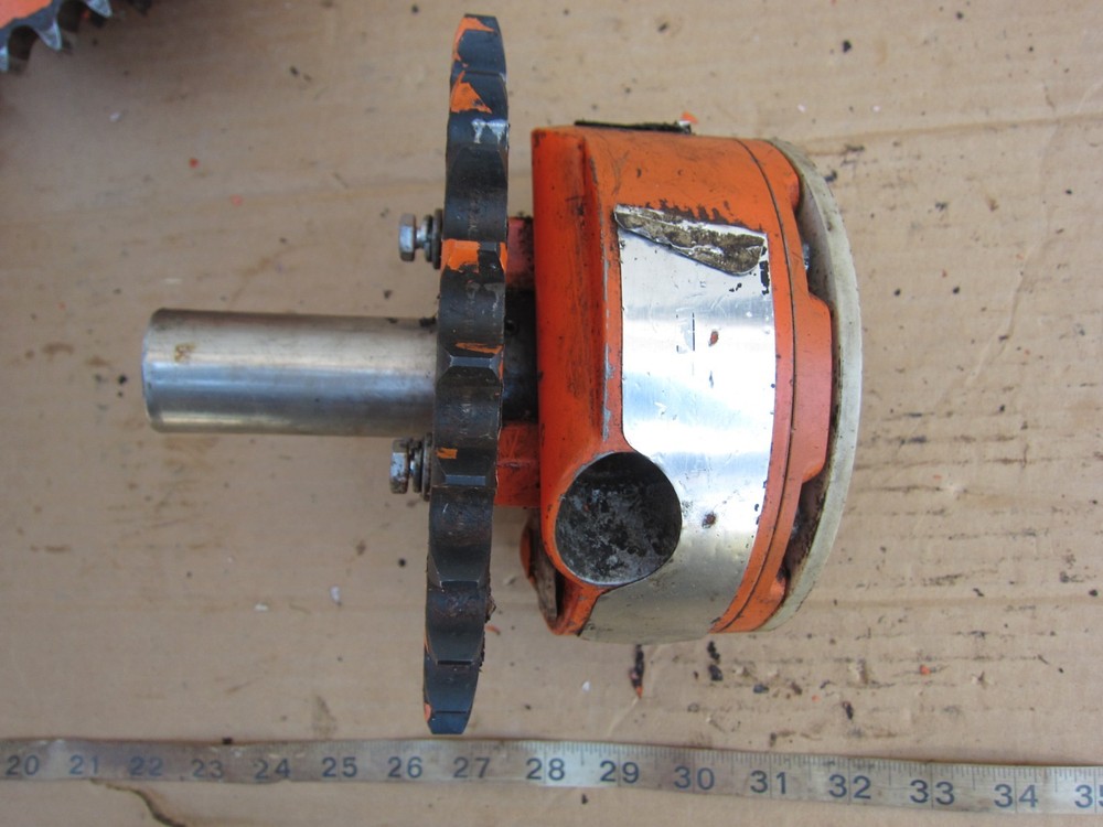 RM Hoffmann Torque Limiter w Amec 60A28H Sprocket, Used