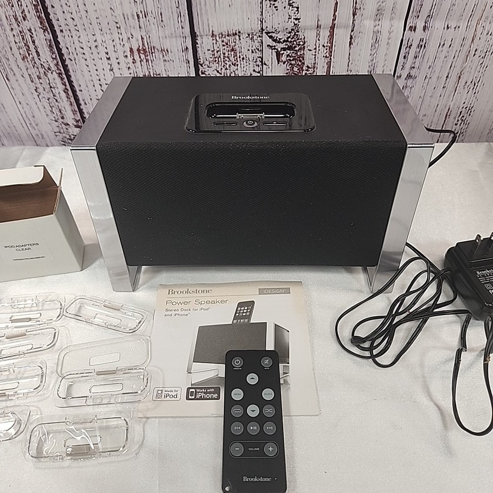 Brookstone iDesign Power Speaker Dock iPod/iPhone - Remote + Cord + Adapters