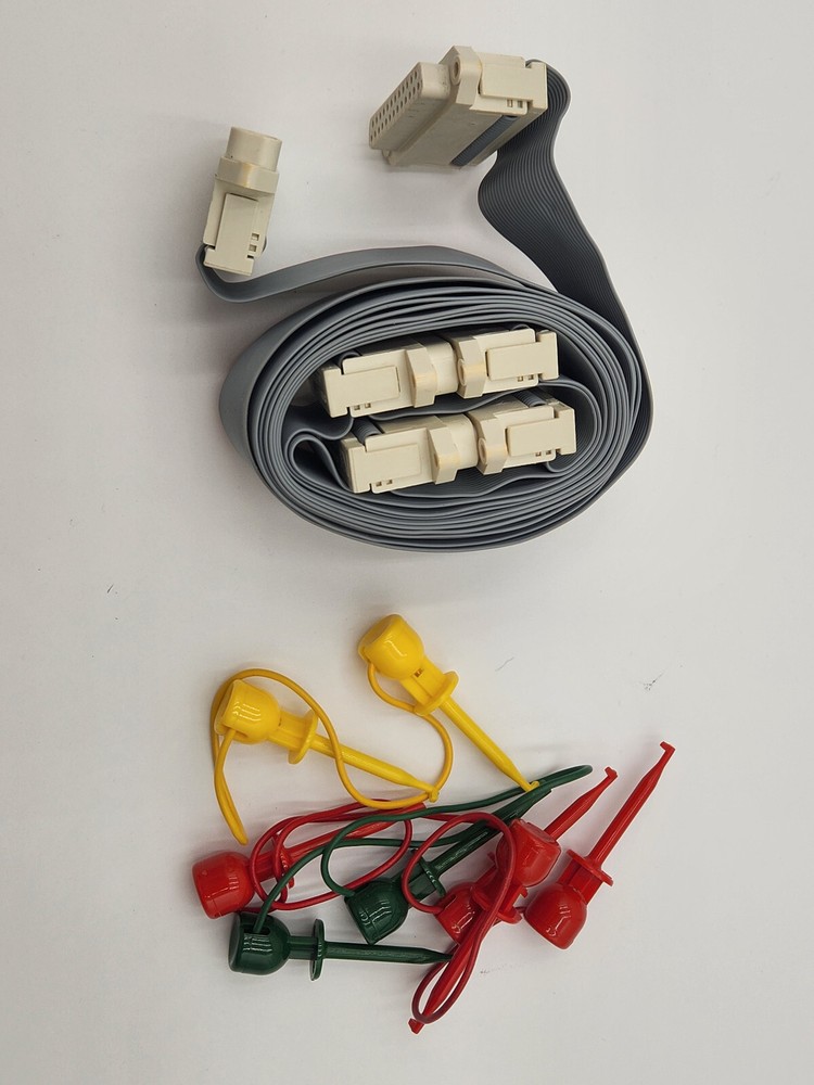 DataTran EIA-232-D/CCITT V.24 Signal Tester Unit w/ Case & Extras