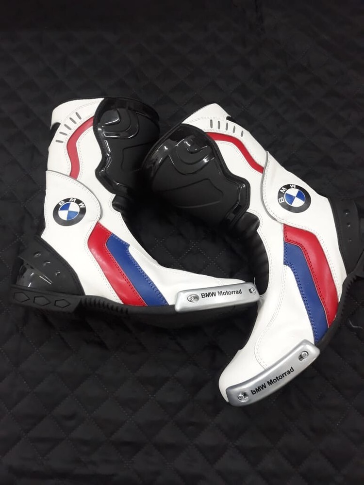 Custom BMW boots and Gloves