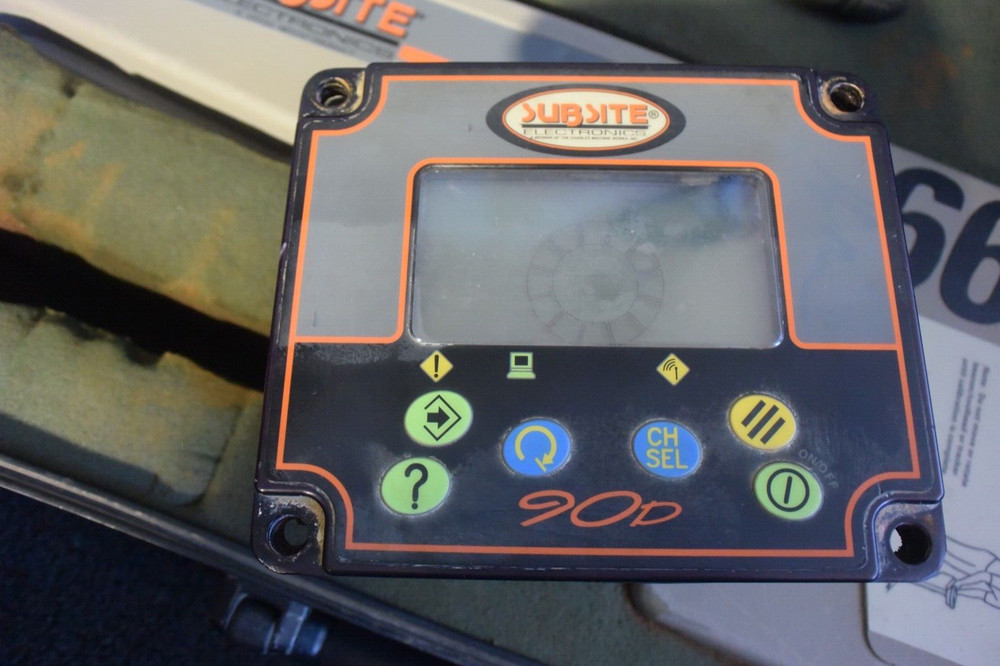 Subsite Directional Drill Locator 66 TKRW, Remote Display 90D, and 2 SONDES